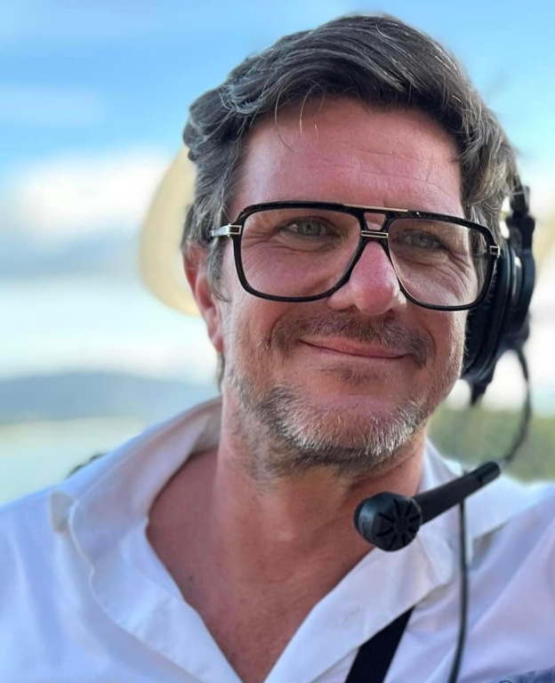 Quentin Villaceque : Assistant DOP / Designer lumière / Opérateur Console